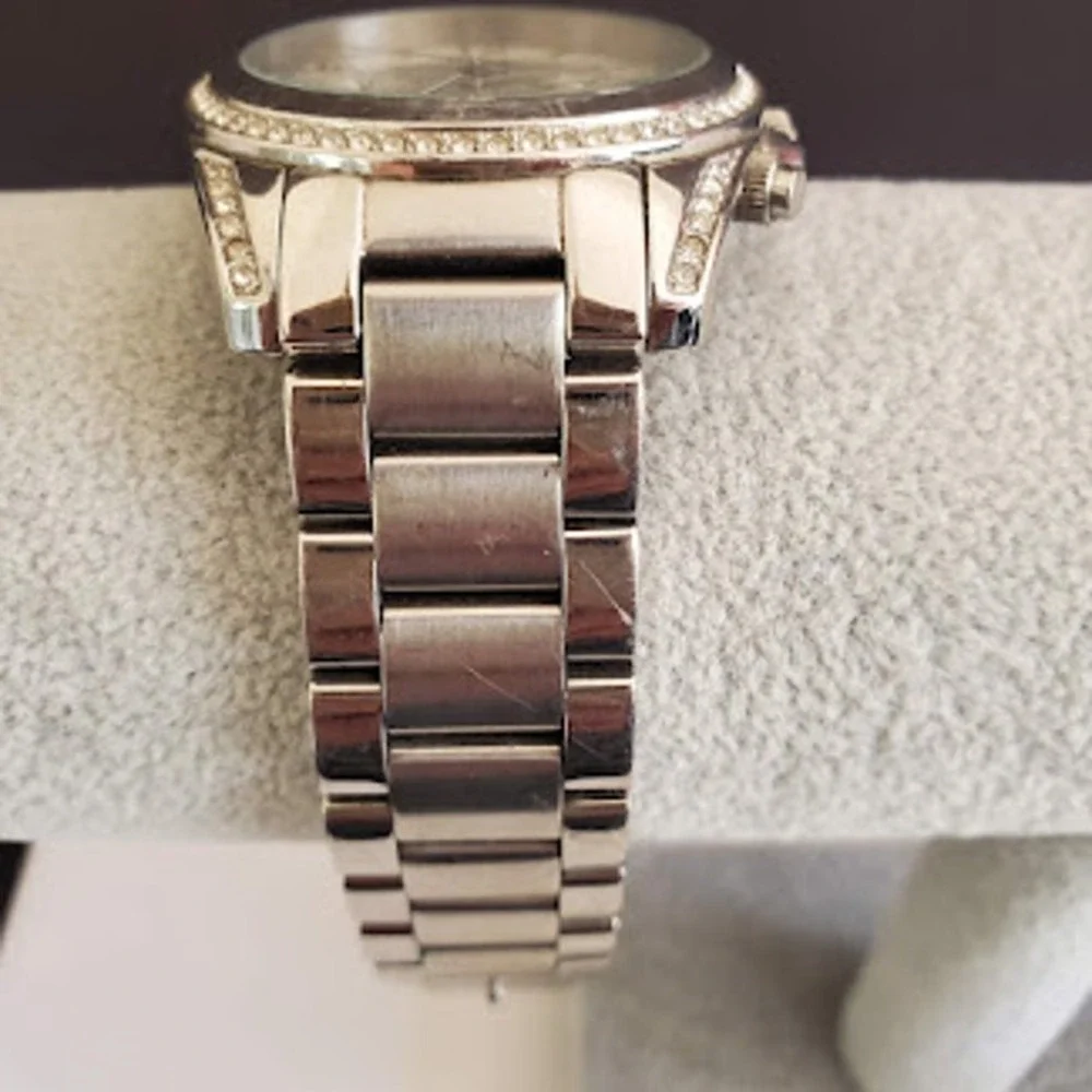 Michael Kors Blair MK5165 Silver Tone Crystal Bezel Chronograph Watch Running